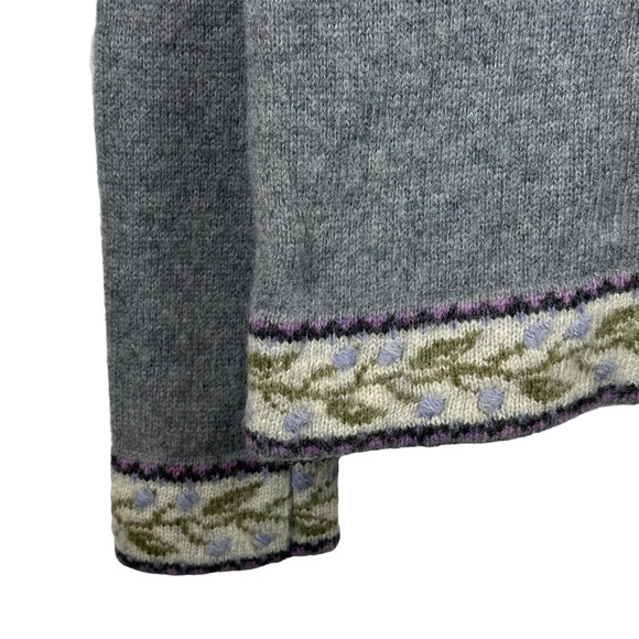 Woolrich Women's Wool Pewter Gray Sweater
with Hem and Cuff Accents Size M - Picture 2 of 16